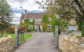 Cotswold Lodge